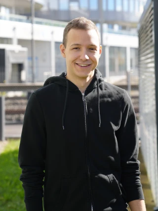 Janik Lüthi Janik Lüthi