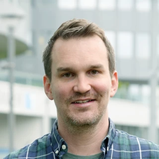 DSC00326 03-1975x1976